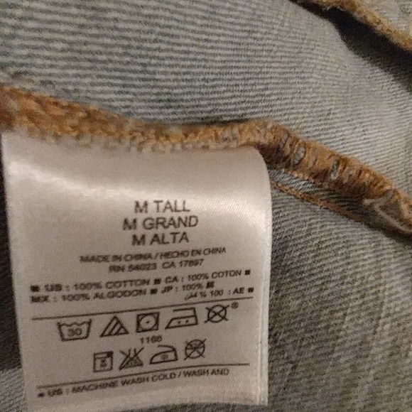 Old Navy Jean Vest - Picture 4 of 6
